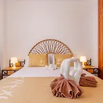 Precioso apartamento de 3 habitaciones y vistas al mar